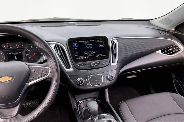 Used 2024 Chevrolet Malibu LT image 9