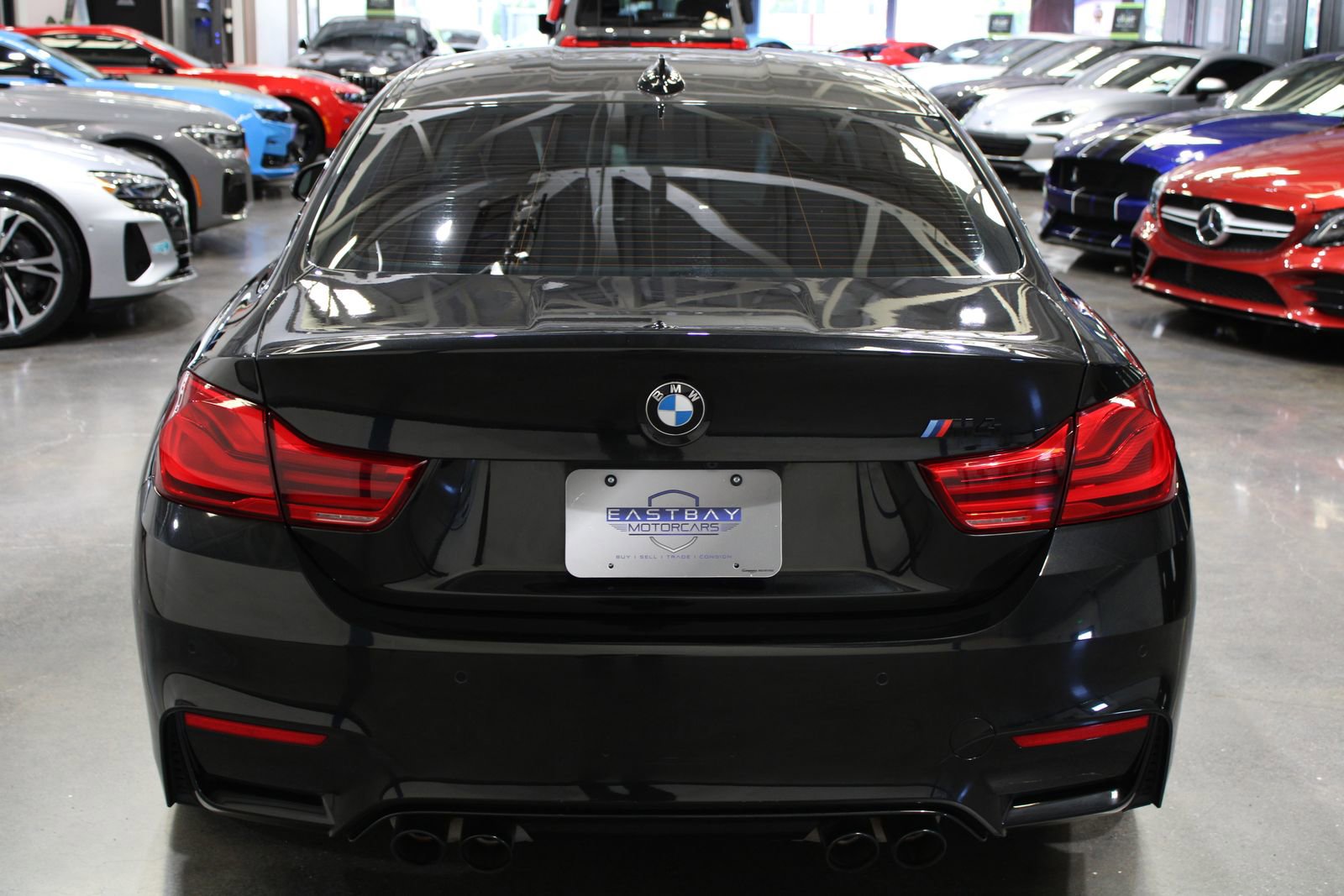 Used 2018 BMW M4 Coupe RWD image 12