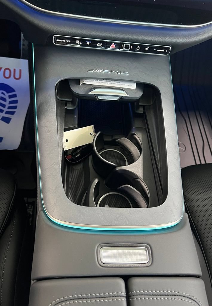 New 2026 Mercedes-Benz E 53 AMG e 4MATIC Sedan image 17