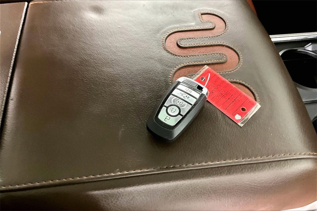 Used 2022 Ford F350 King Ranch w/ King Ranch Ultimate Package image 34