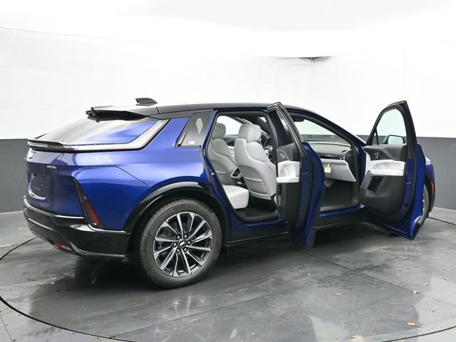 New 2025 Cadillac Lyriq Sport image 55