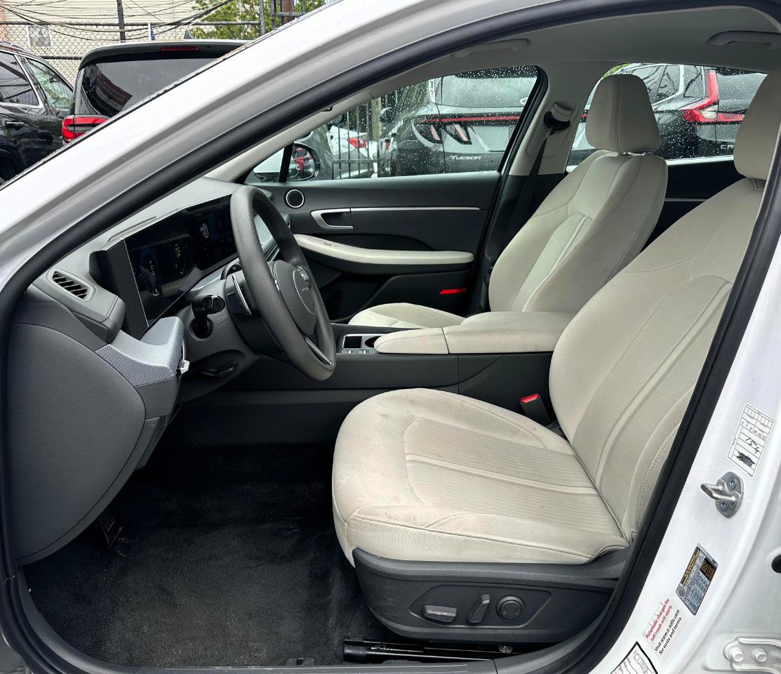 Used 2025 Hyundai Sonata SEL FWD image 20