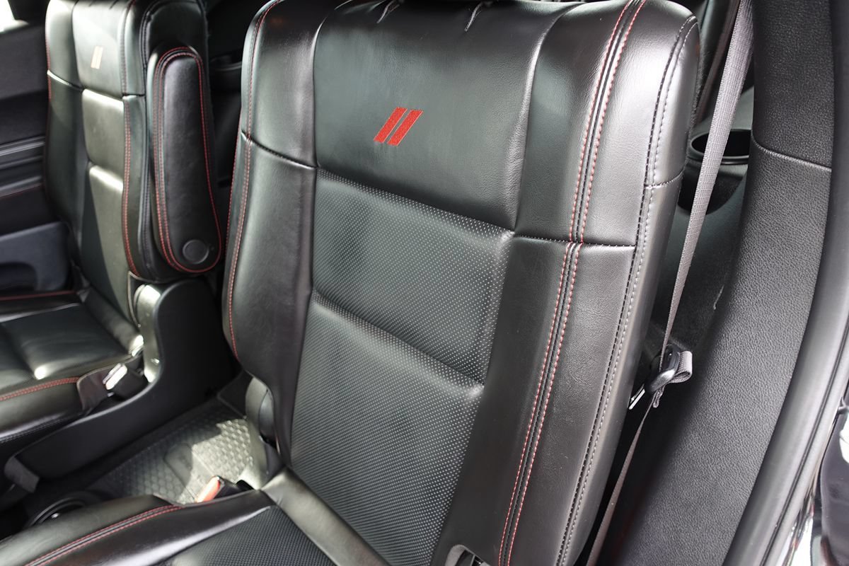 Used 2025 Dodge Durango R/T w/ Blacktop Package AWD/4WD image 17
