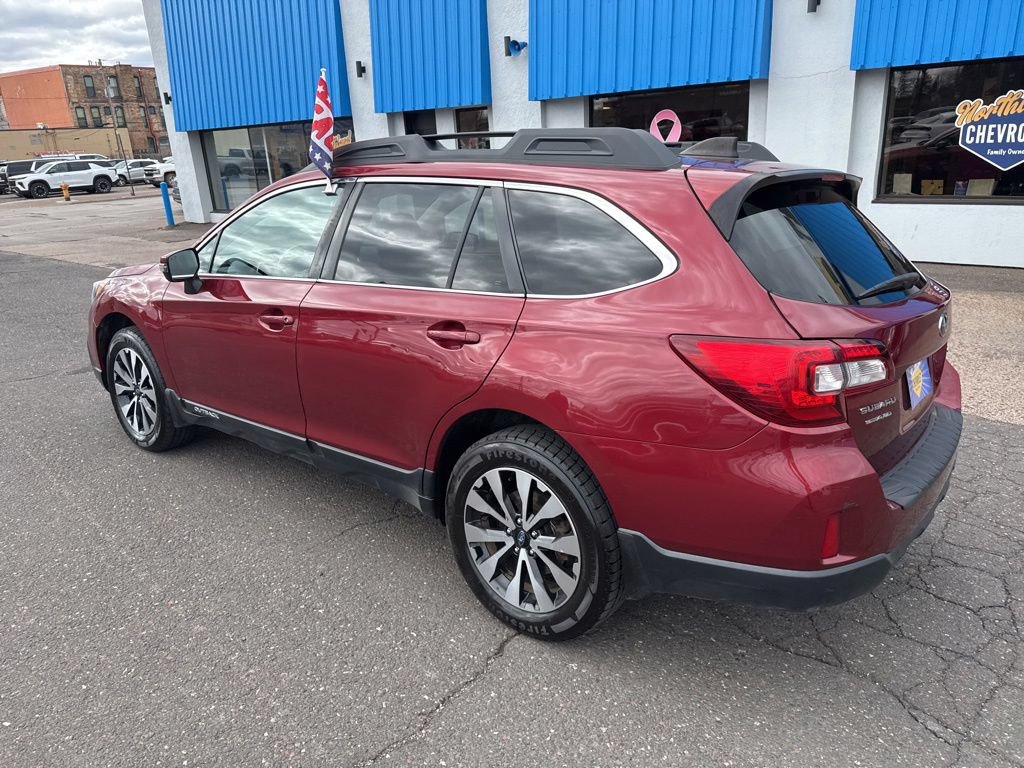 Used 2017 Subaru Outback 2.5i Limited AWD/4WD image 12