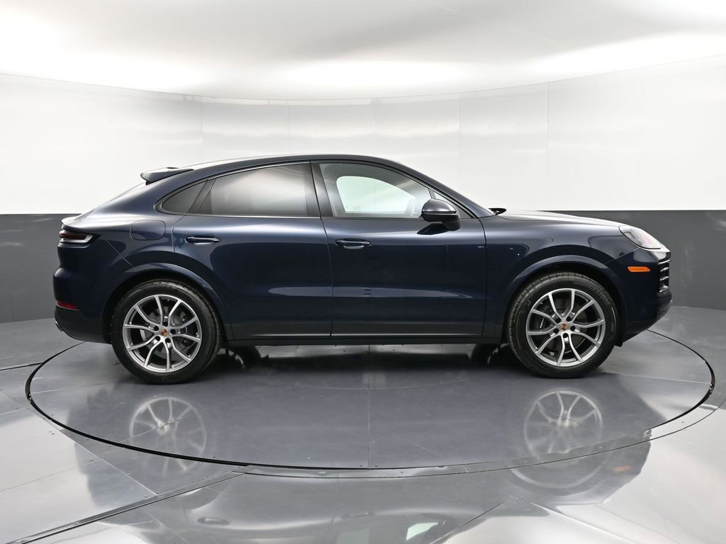 New 2026 Porsche Cayenne Coupe image 9