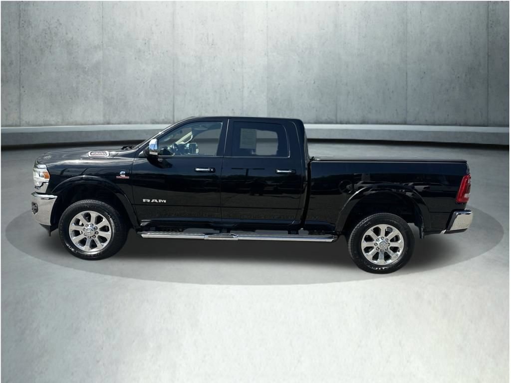 Used 2022 RAM 2500 Laramie AWD/4WD image 2