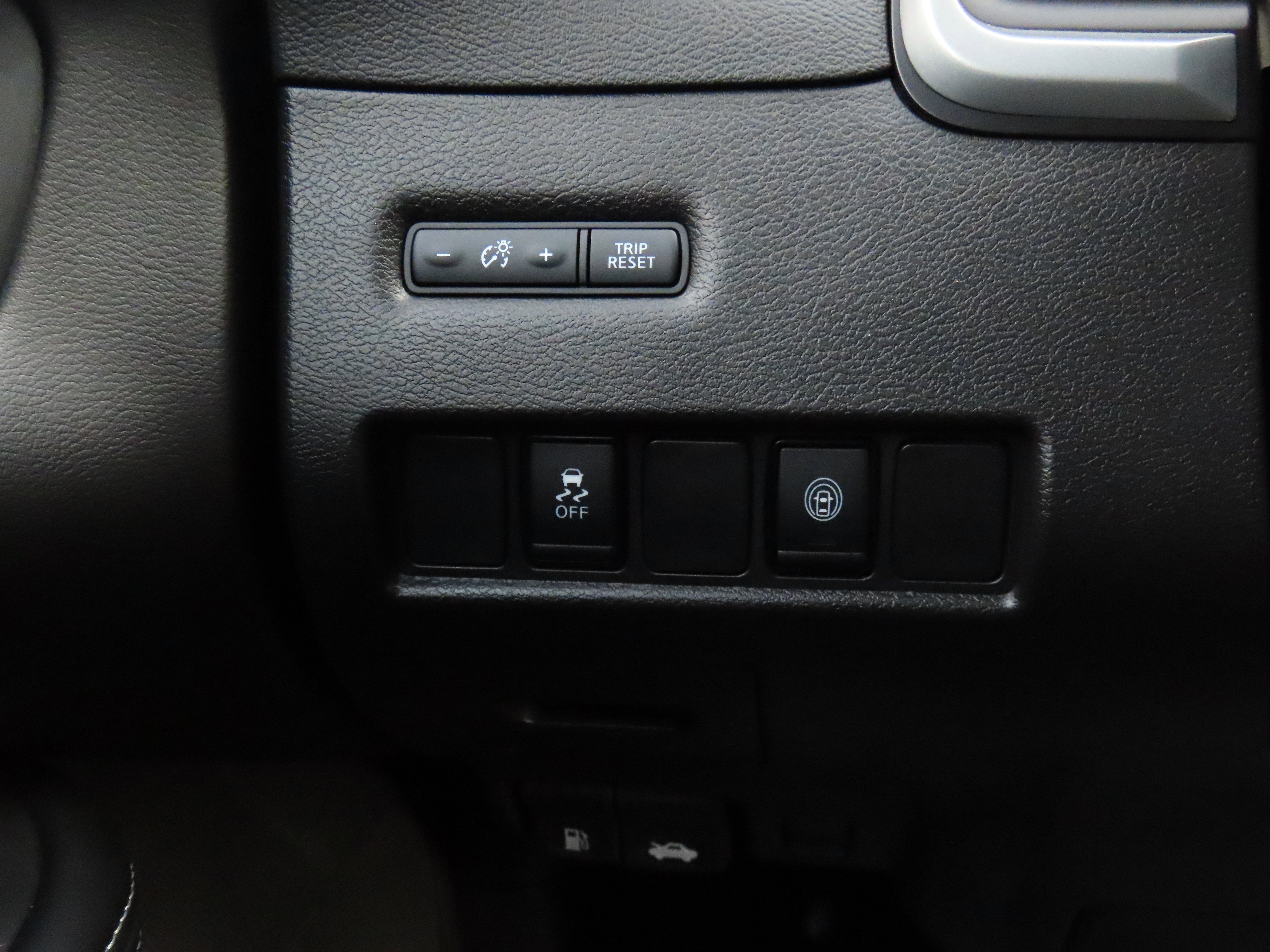 Used 2024 Nissan Murano SV w/ SV Midnight Edition Package image 37