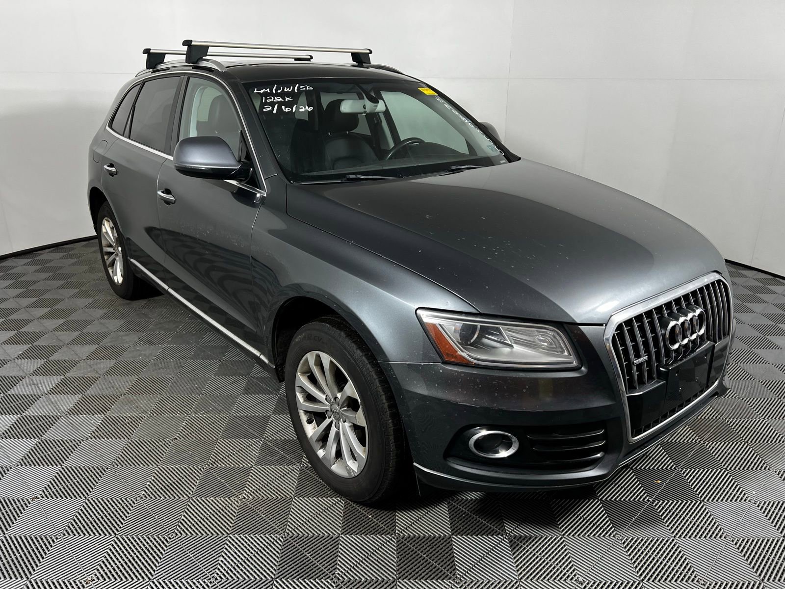 Used 2017 Audi Q5 2.0T Premium image 3