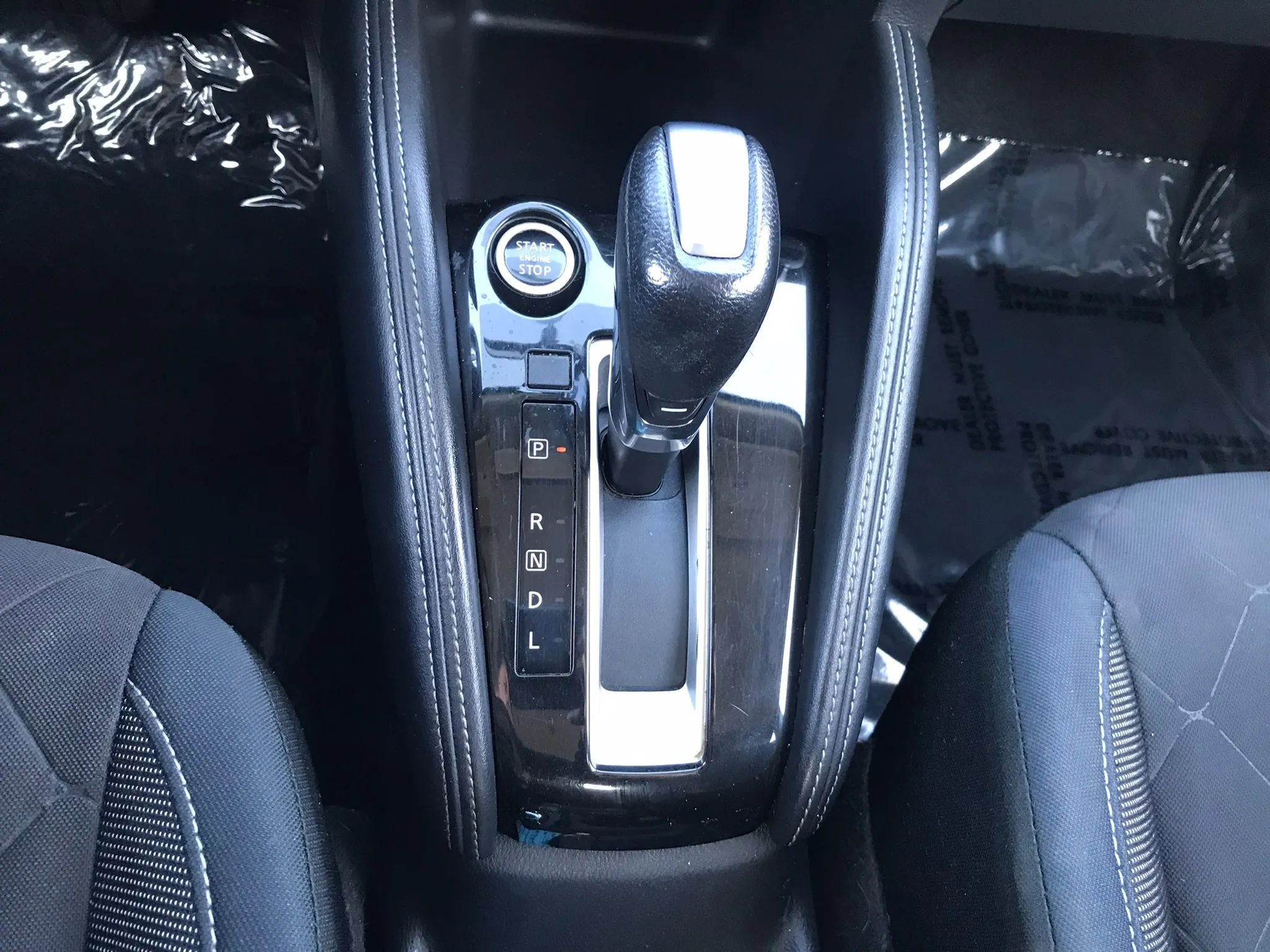 Used 2019 Nissan Kicks SV image 21