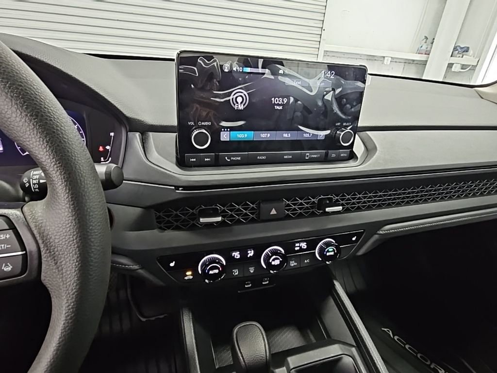 Used 2024 Honda Accord EX image 13