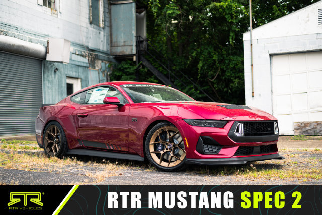 New 2026 Ford Mustang GT w/ GT Performance Package