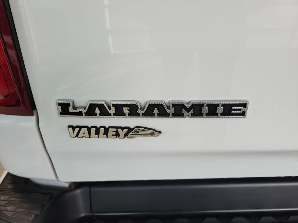 Used 2023 RAM 1500 Laramie image 14