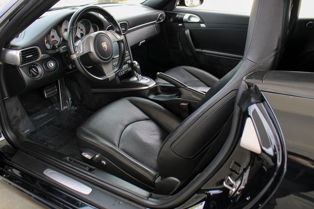 Used 2009 Porsche 911 Carrera S w/ PWR Seat Pkg RWD image 14