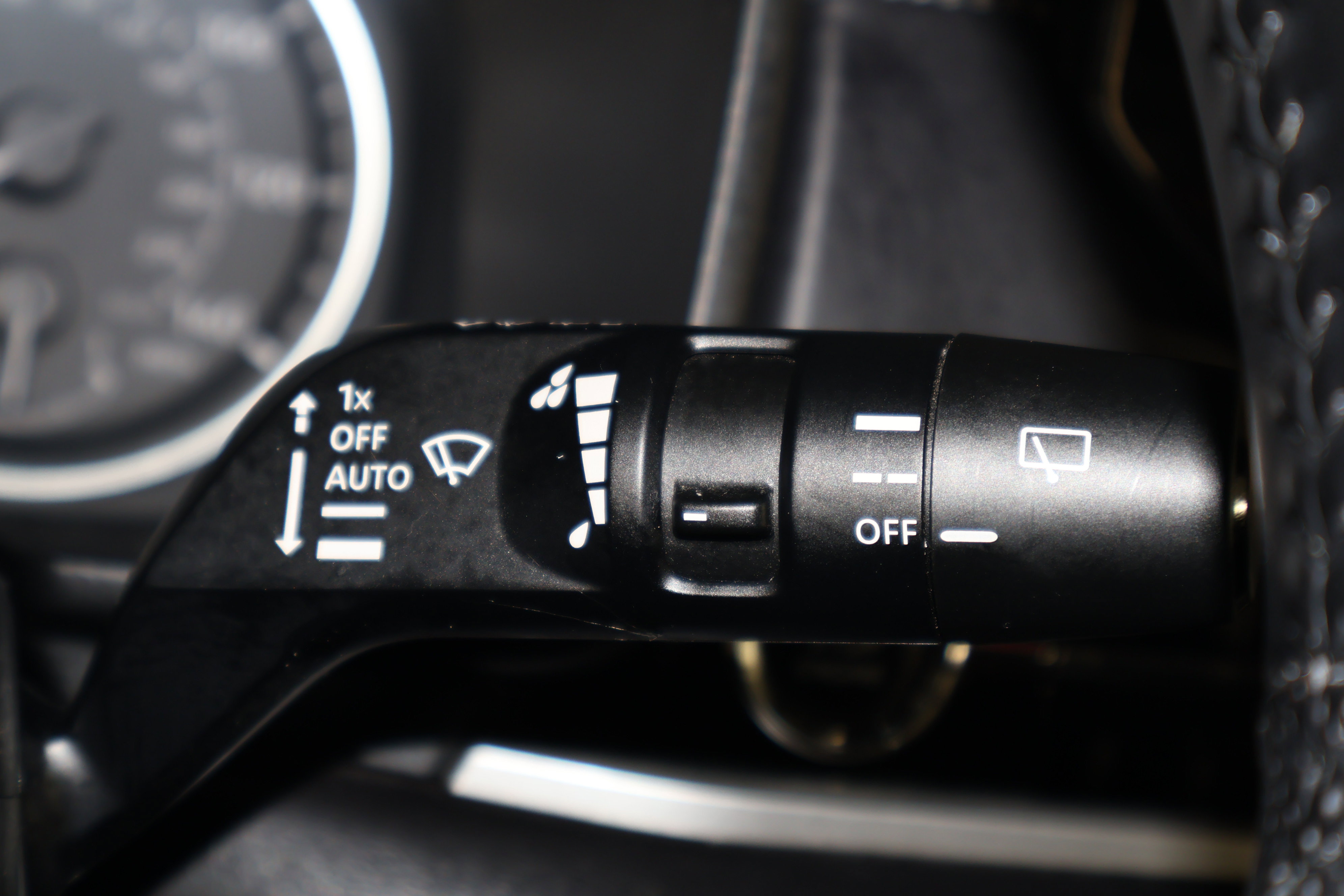 Used 2023 Mitsubishi Outlander SE AWD/4WD image 23