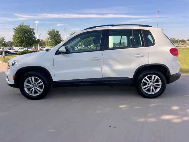 Used 2016 Volkswagen Tiguan S FWD image 4