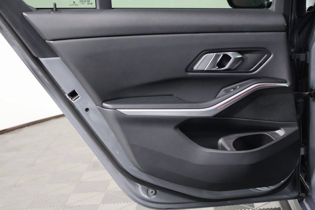 Used 2023 BMW 330i Sedan w/ Driving Assistance Package RWD image 13