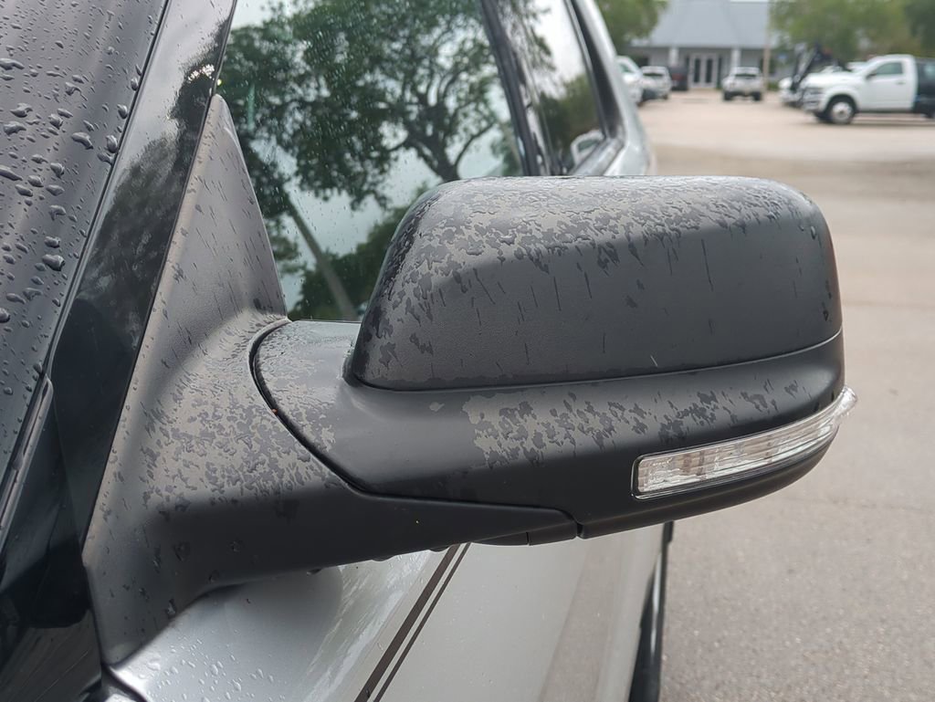 Used 2019 Ford Explorer XLT w/ Equipment Group 202A image 13