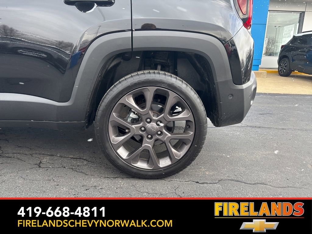 Used 2023 Jeep Renegade Limited w/ Sun/Sound Group image 11