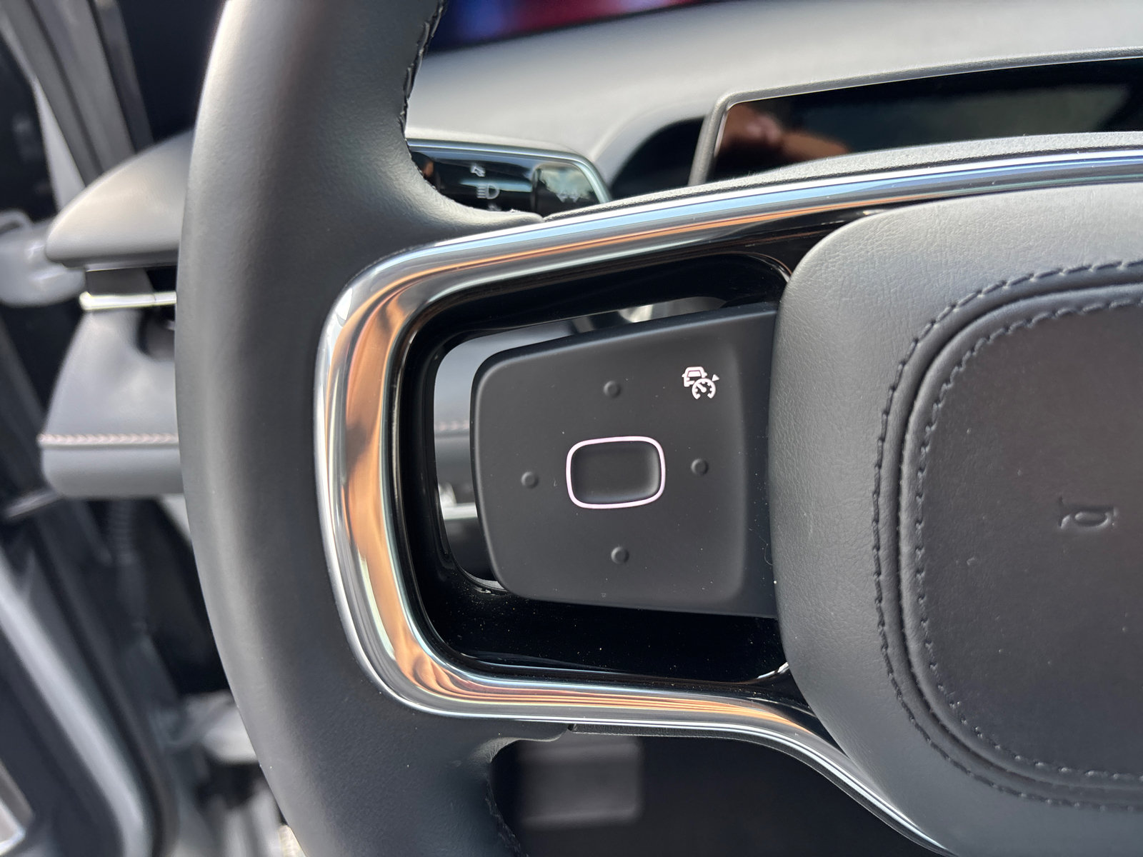 New 2026 Lincoln Nautilus Reserve AWD/4WD image 17