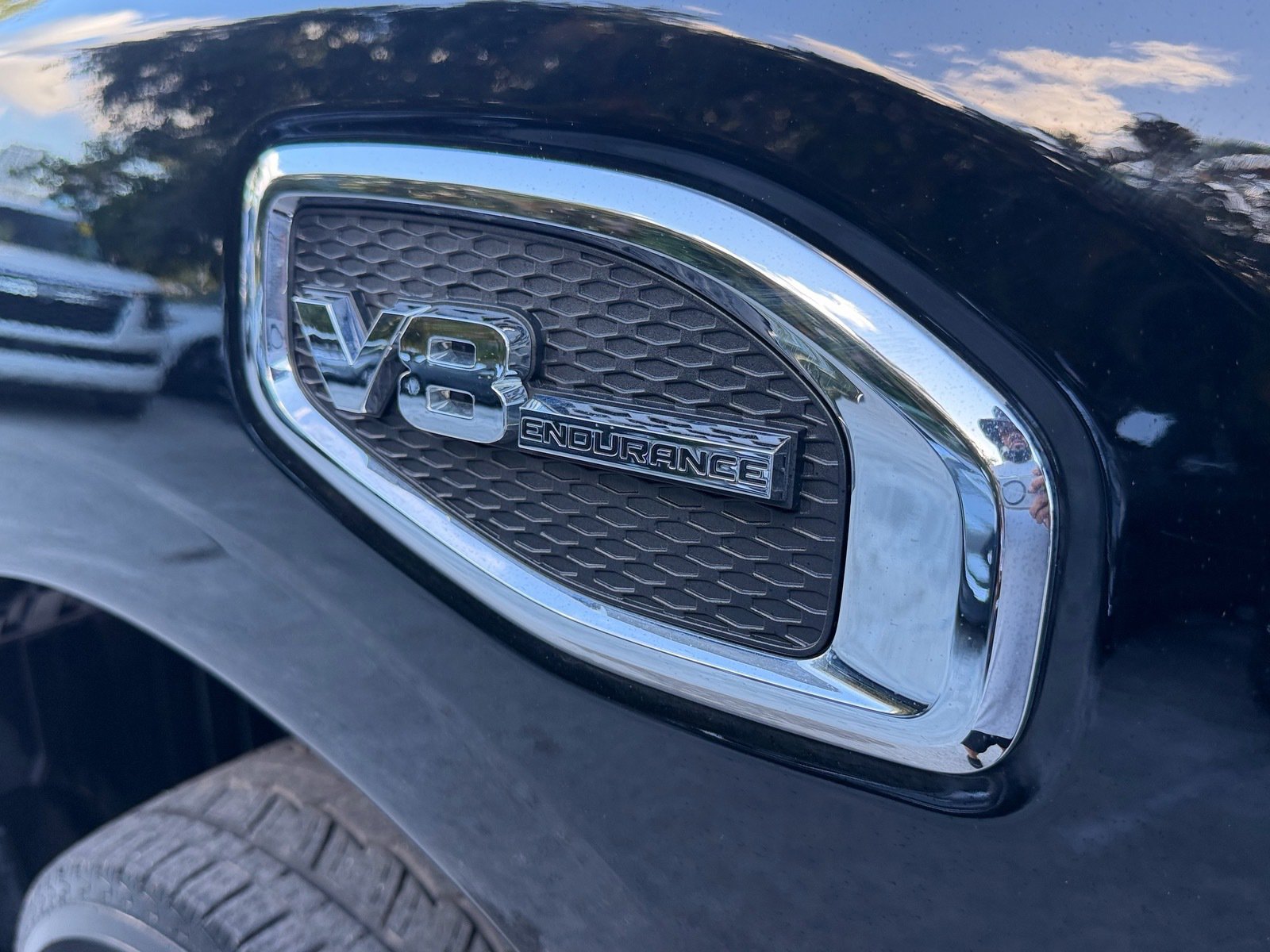Certified 2024 Nissan Titan SV w/ SV Convenience Package AWD/4WD image 20