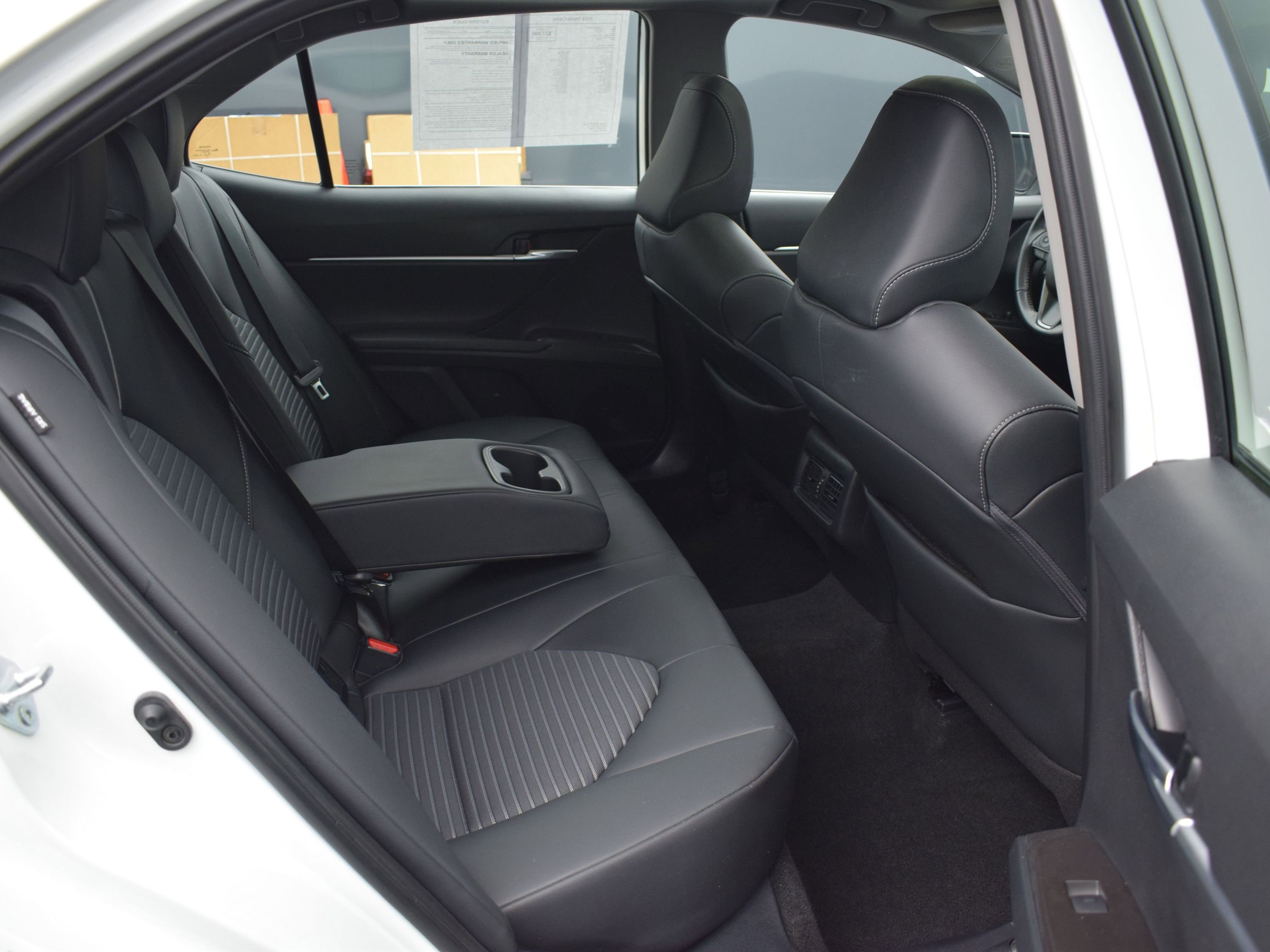 Used 2023 Toyota Camry SE w/ Audio Upgrade Package image 11