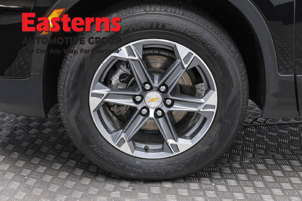 Used 2025 Chevrolet Blazer LT FWD image 34