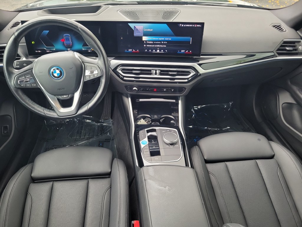 Used 2024 BMW i4 eDrive40 RWD image 17