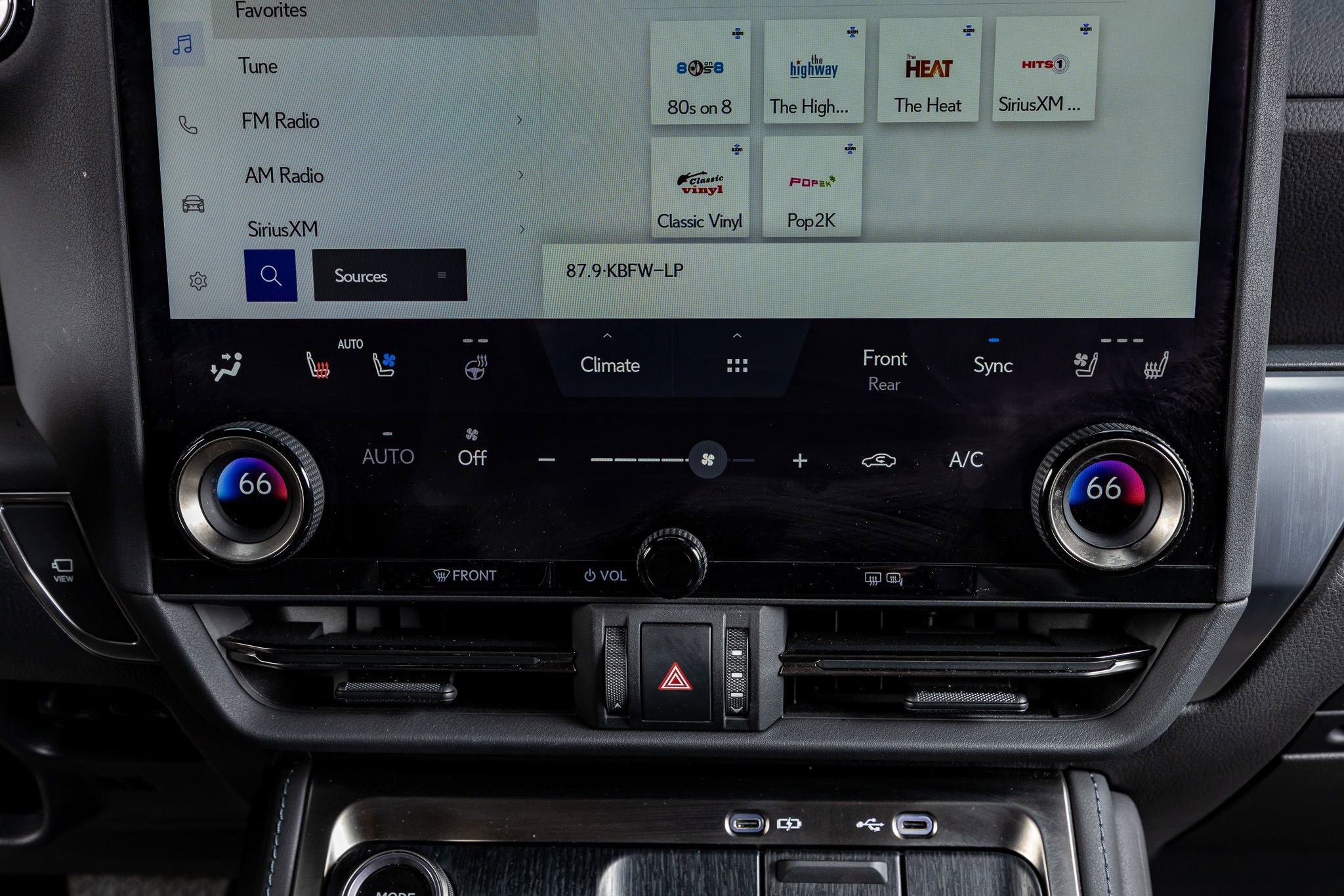 Used 2024 Lexus GX 550 image 26