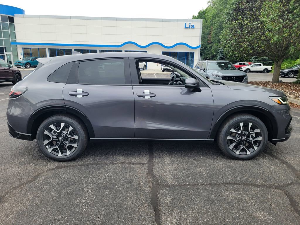 New 2026 Honda HR-V EX-L image 2