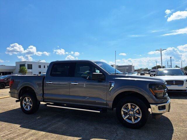 Certified 2024 Ford F150 XLT w/ Mobile Office Package image 3