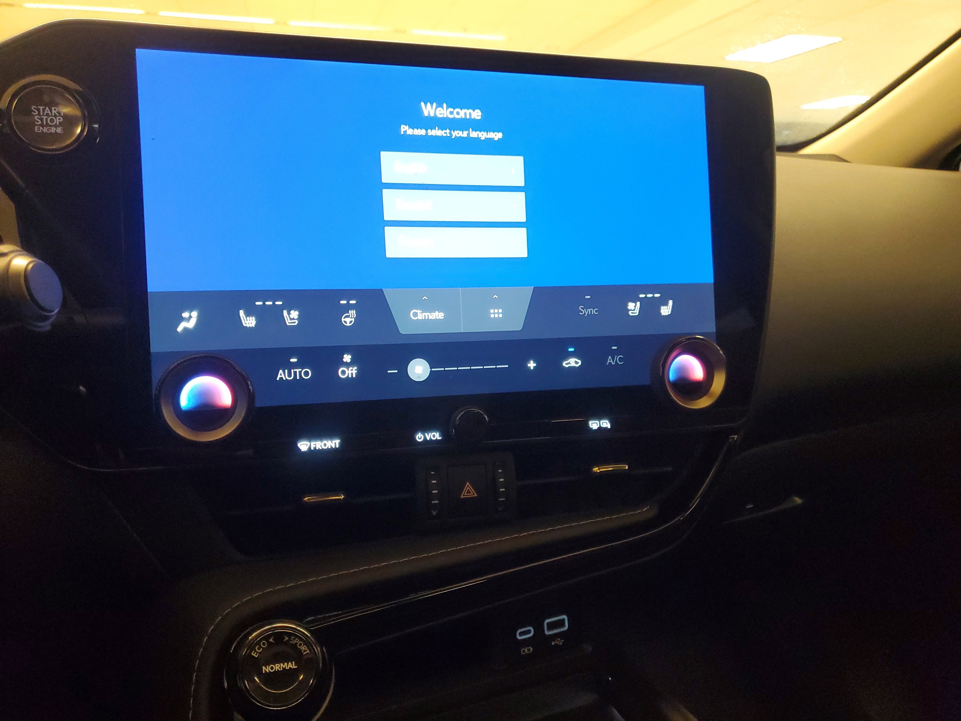 Certified 2025 Lexus NX 250 FWD w/ Premium Package image 29