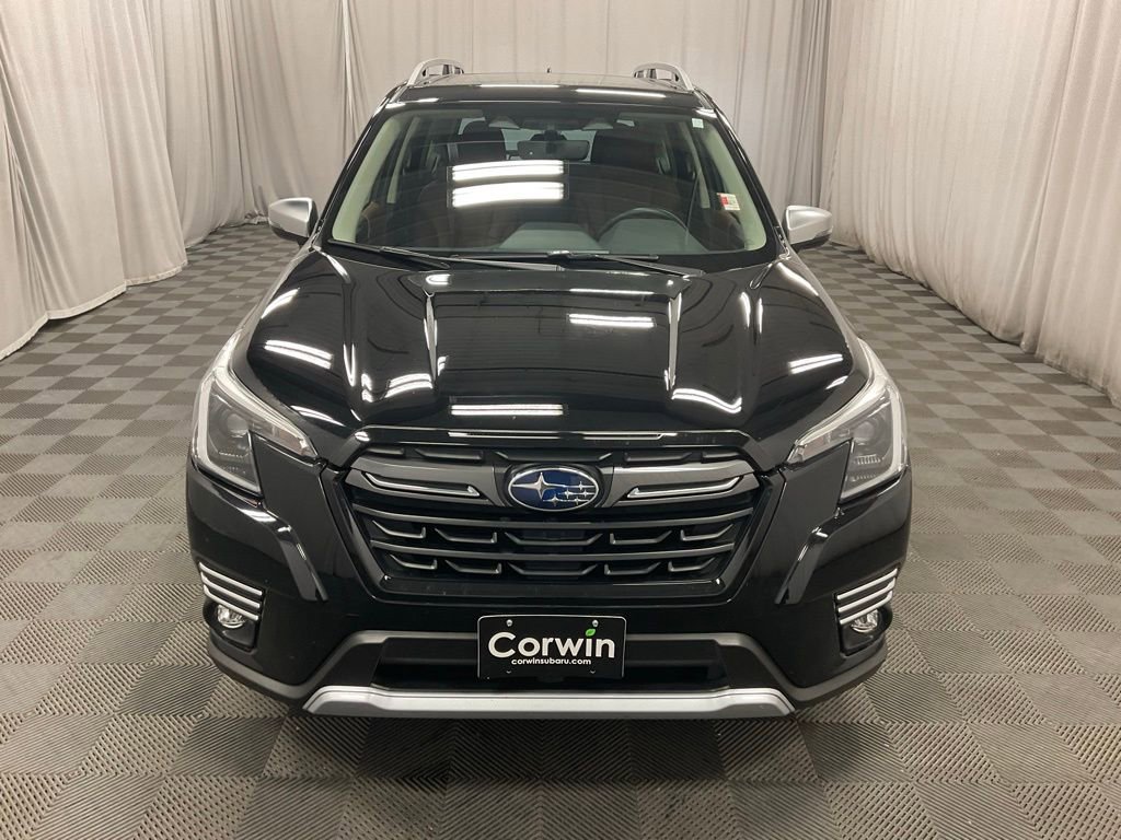Used 2023 Subaru Forester Touring image 12