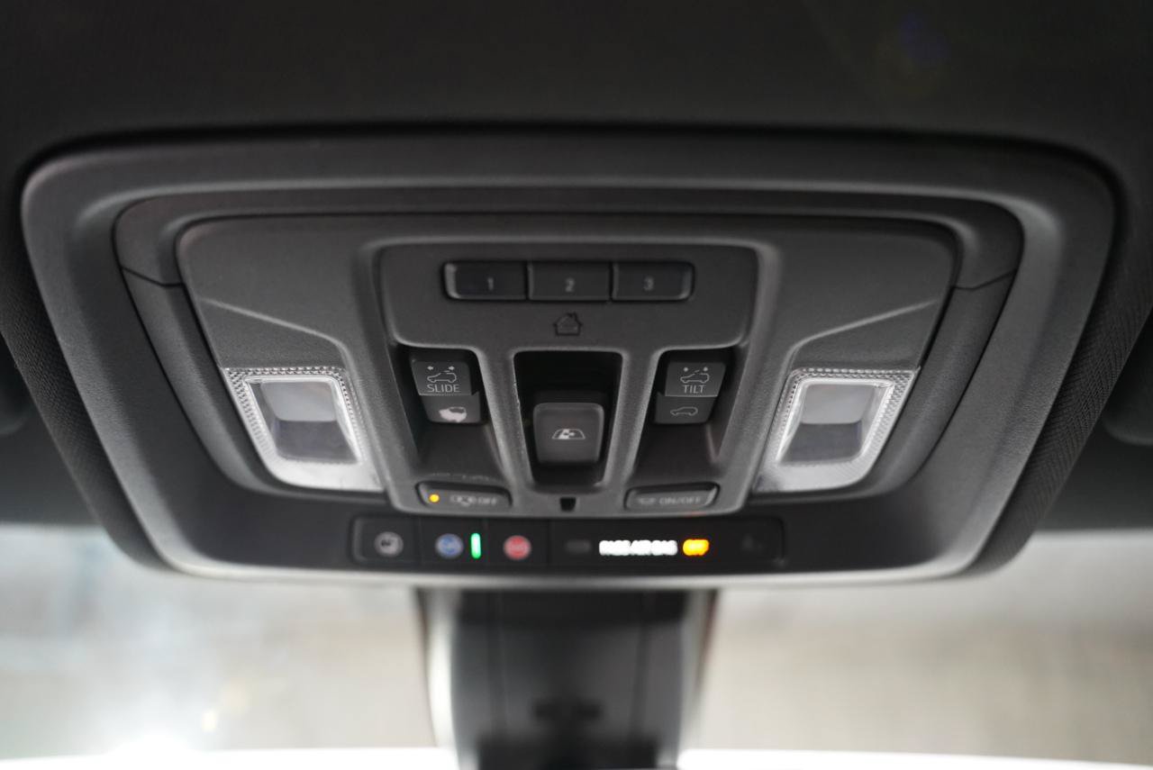 Used 2020 Chevrolet Silverado 2500 High Country w/ Z71 Off-Road Package AWD/4WD image 24