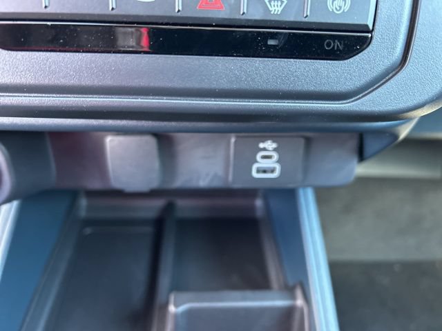 New 2026 Ford Maverick XLT w/ Black Appearance Package AWD/4WD image 18