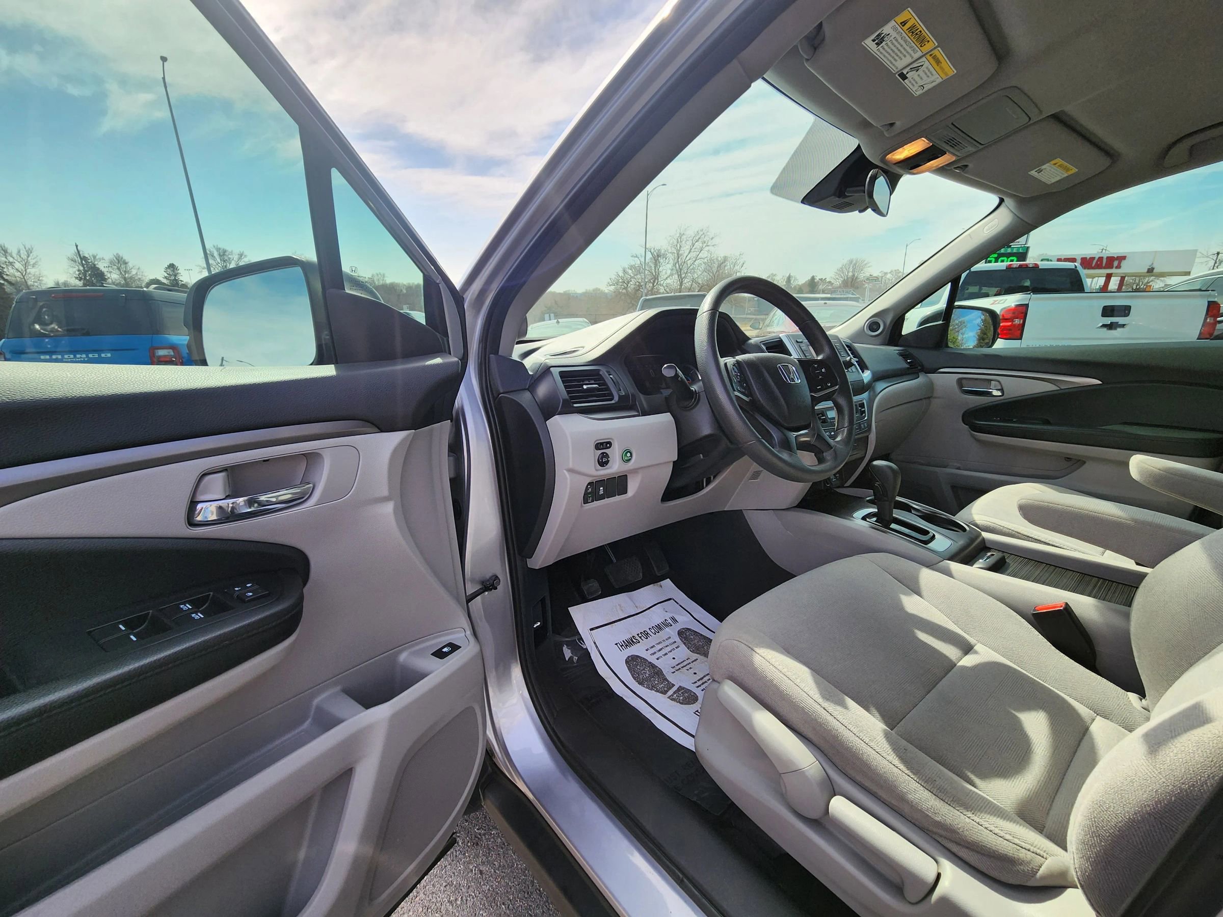 Used 2019 Honda Pilot LX image 17