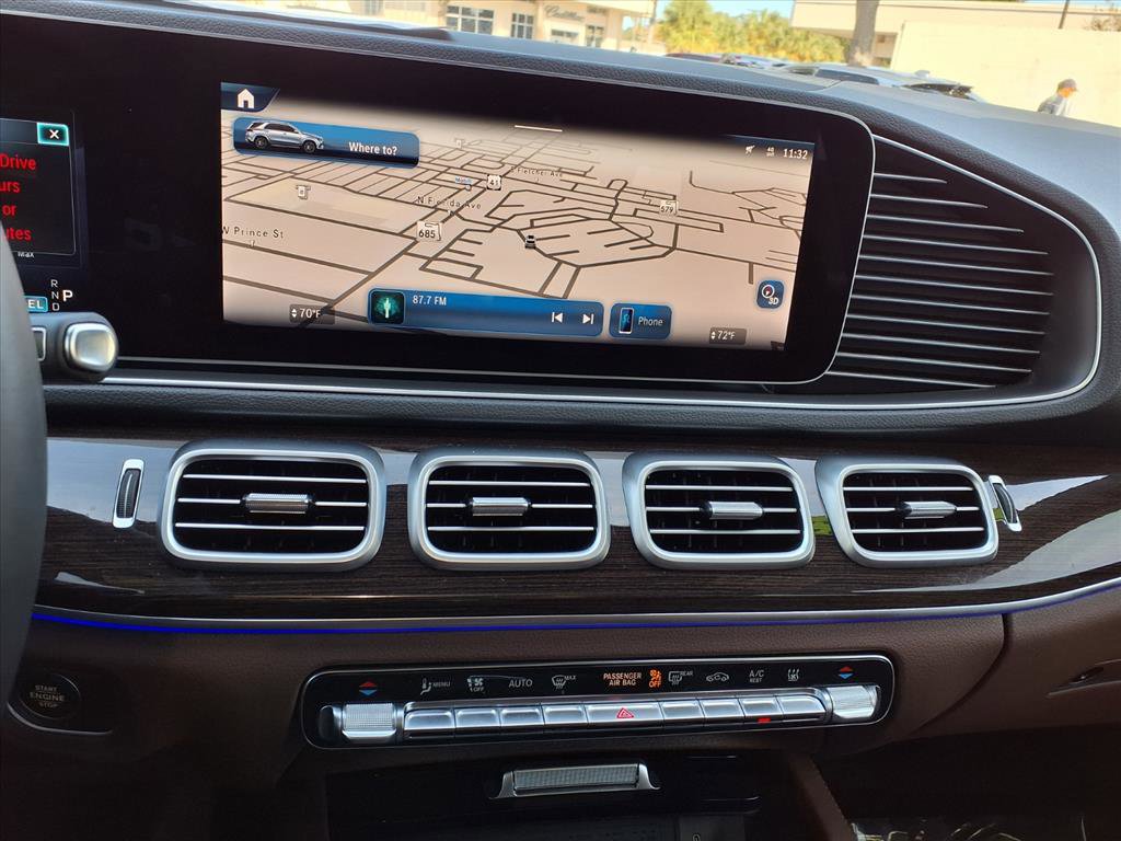 Used 2025 Mercedes-Benz GLE 450e 4MATIC image 23