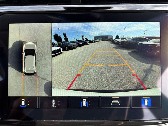 Used 2023 Chevrolet Bolt EUV Premier FWD image 16