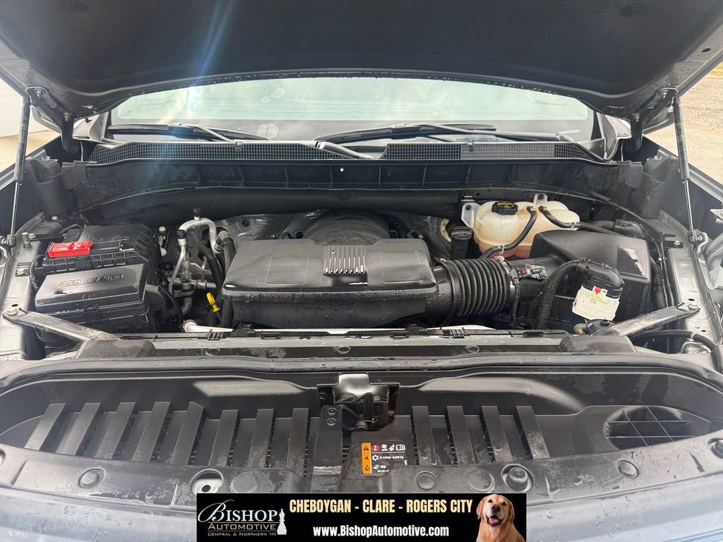 Used 2025 Chevrolet Silverado 1500 LT AWD/4WD image 16