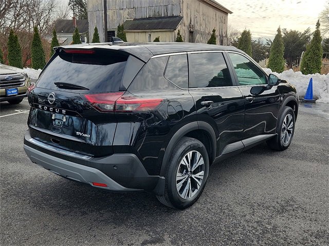 Used 2022 Nissan Rogue SV image 6