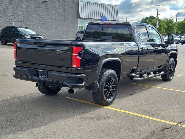 Used 2026 Chevrolet Silverado 2500 LTZ w/ LTZ Plus Package AWD/4WD image 4