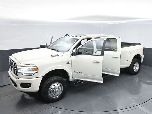 Used 2022 RAM 3500 Laramie AWD/4WD image 59