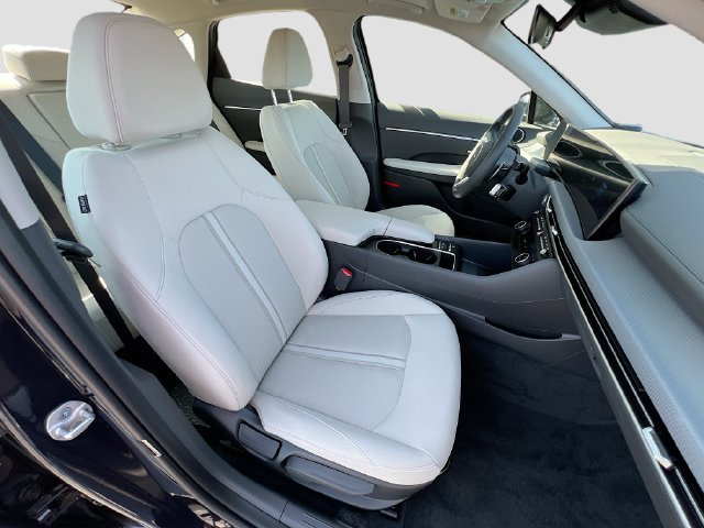 New 2025 Hyundai Sonata SEL FWD image 28