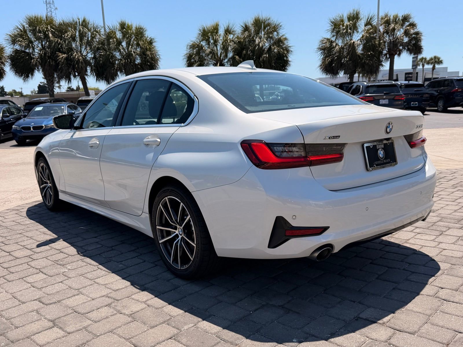 Used 2022 BMW 330i xDrive Sedan image 11