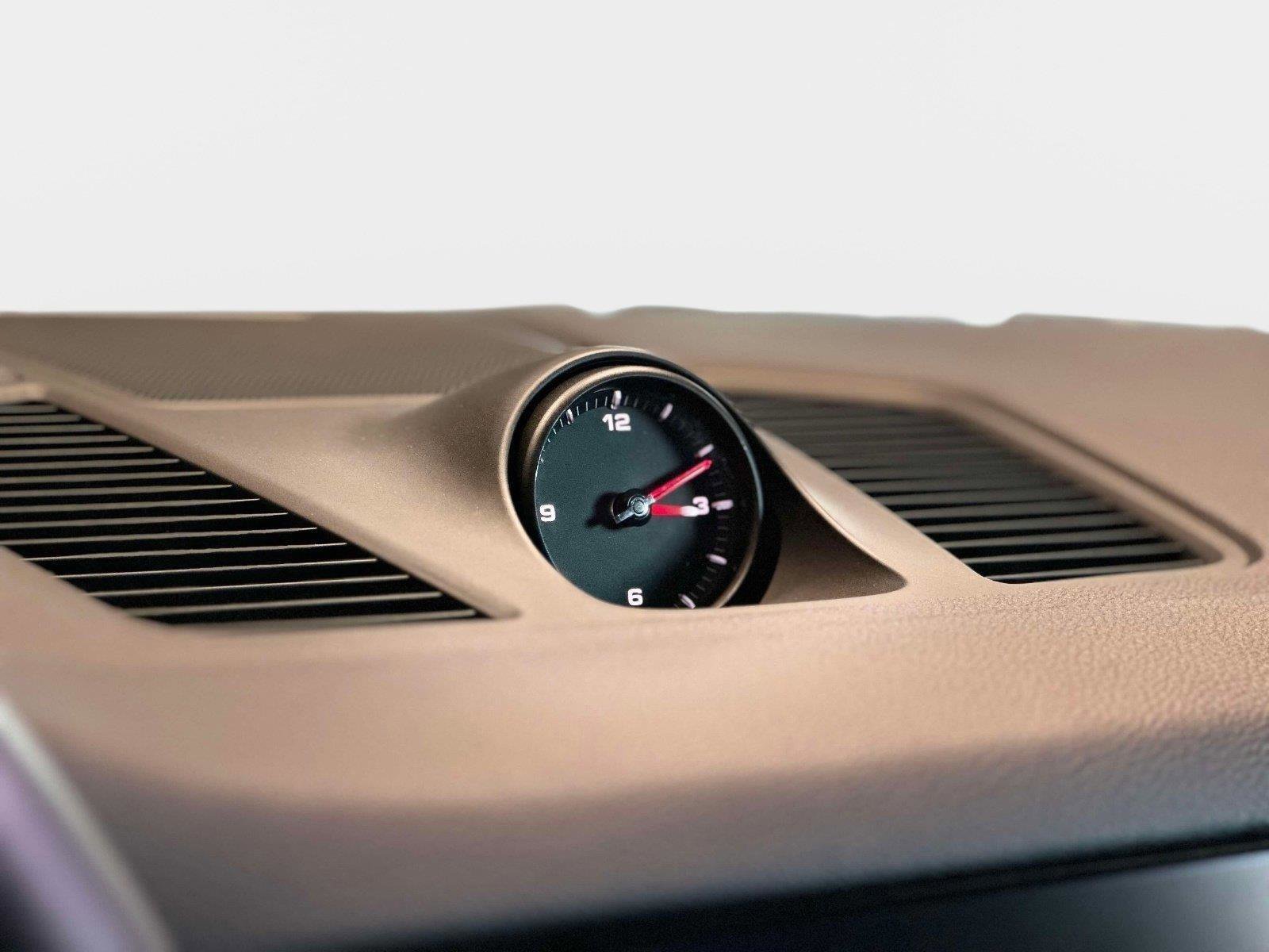 Used 2022 Porsche Cayenne image 22