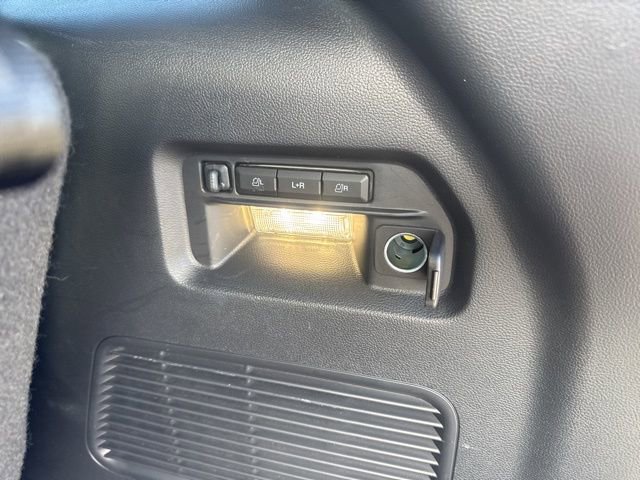 Used 2025 Ford Explorer ST-Line w/ Premium Package image 15