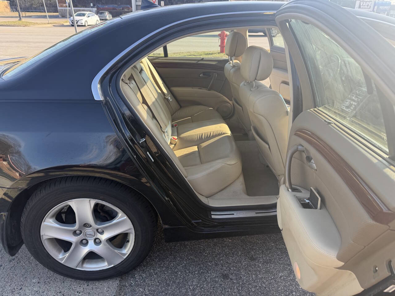 Used 2005 Acura RL AWD/4WD image 16