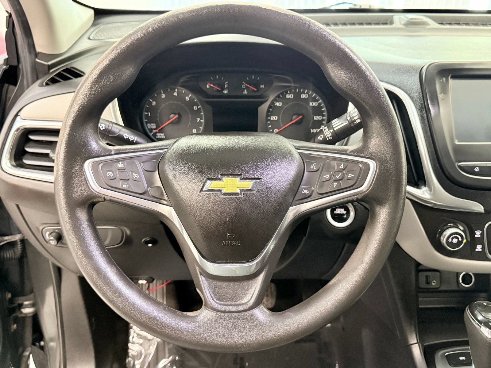 Used 2018 Chevrolet Equinox LS AWD/4WD image 30