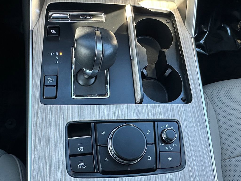 Used 2025 MAZDA CX-90 Plug-In Hybrid w/ Preferred image 17