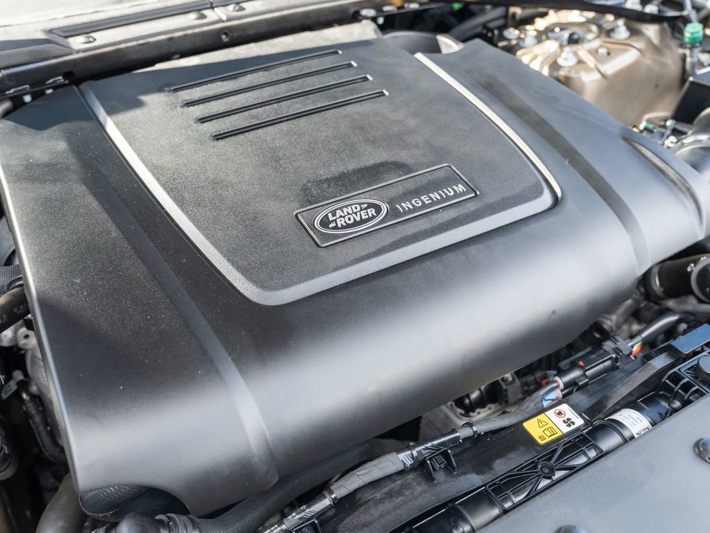 Certified 2025 Land Rover Defender 110 S image 37