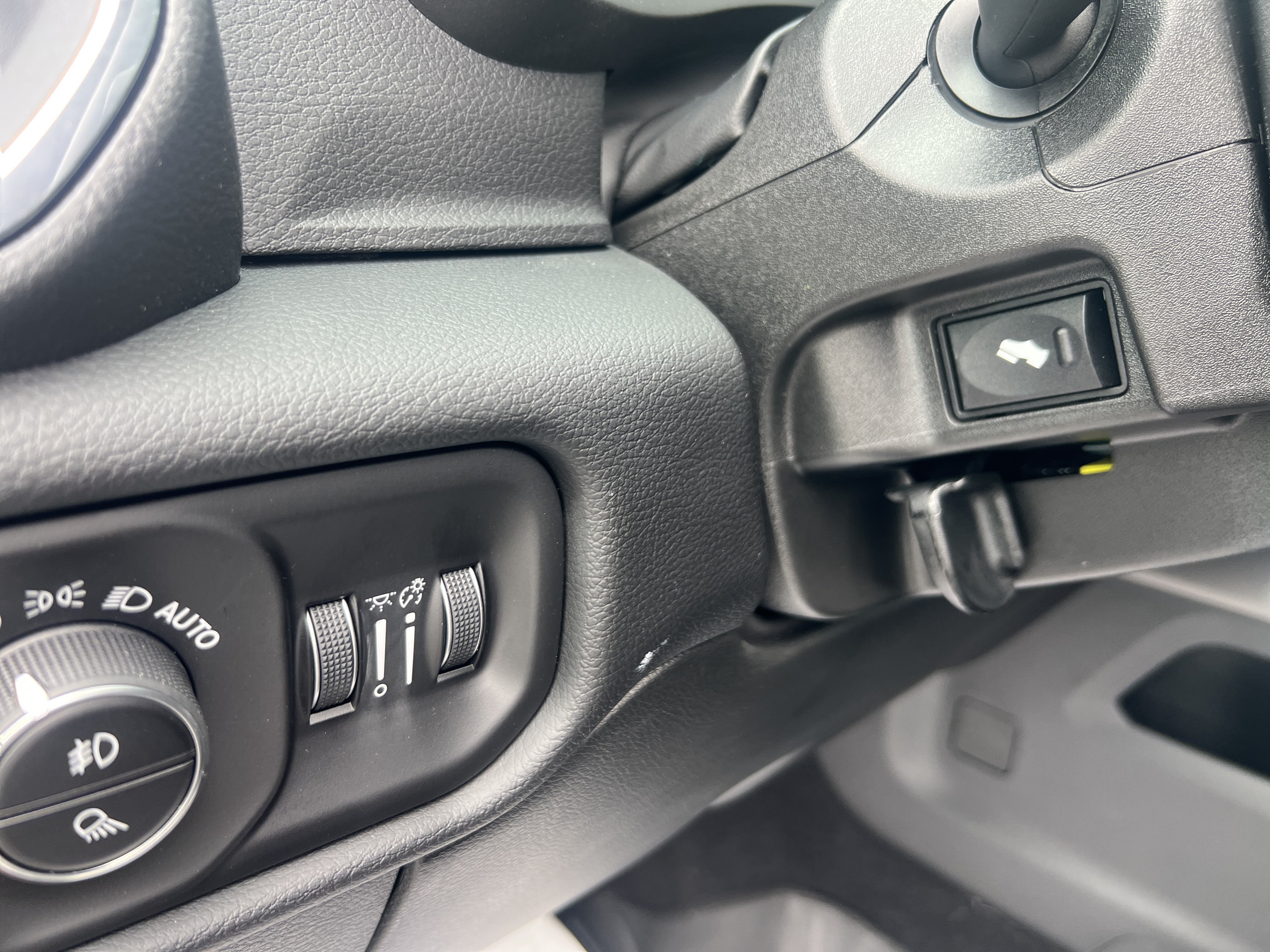New 2027 RAM 2500 Laramie AWD/4WD image 27
